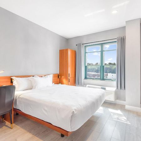 Liberty View Brooklyn Hotel New York City Exterior photo